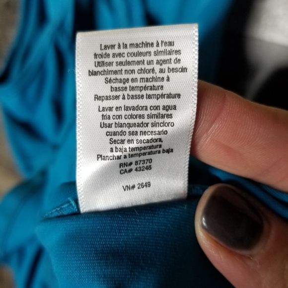 Alo yoga Top - Picture 7 of 7